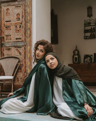 Reversible Crystal Satin Abaya – Dual Elegance