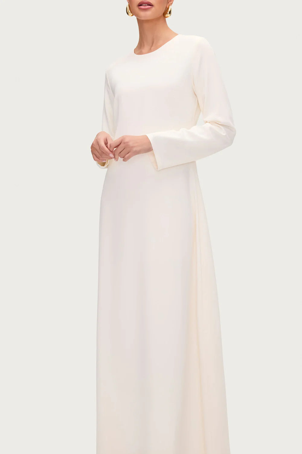 Classic Basic Long Sleeve Maxi Dress – White
