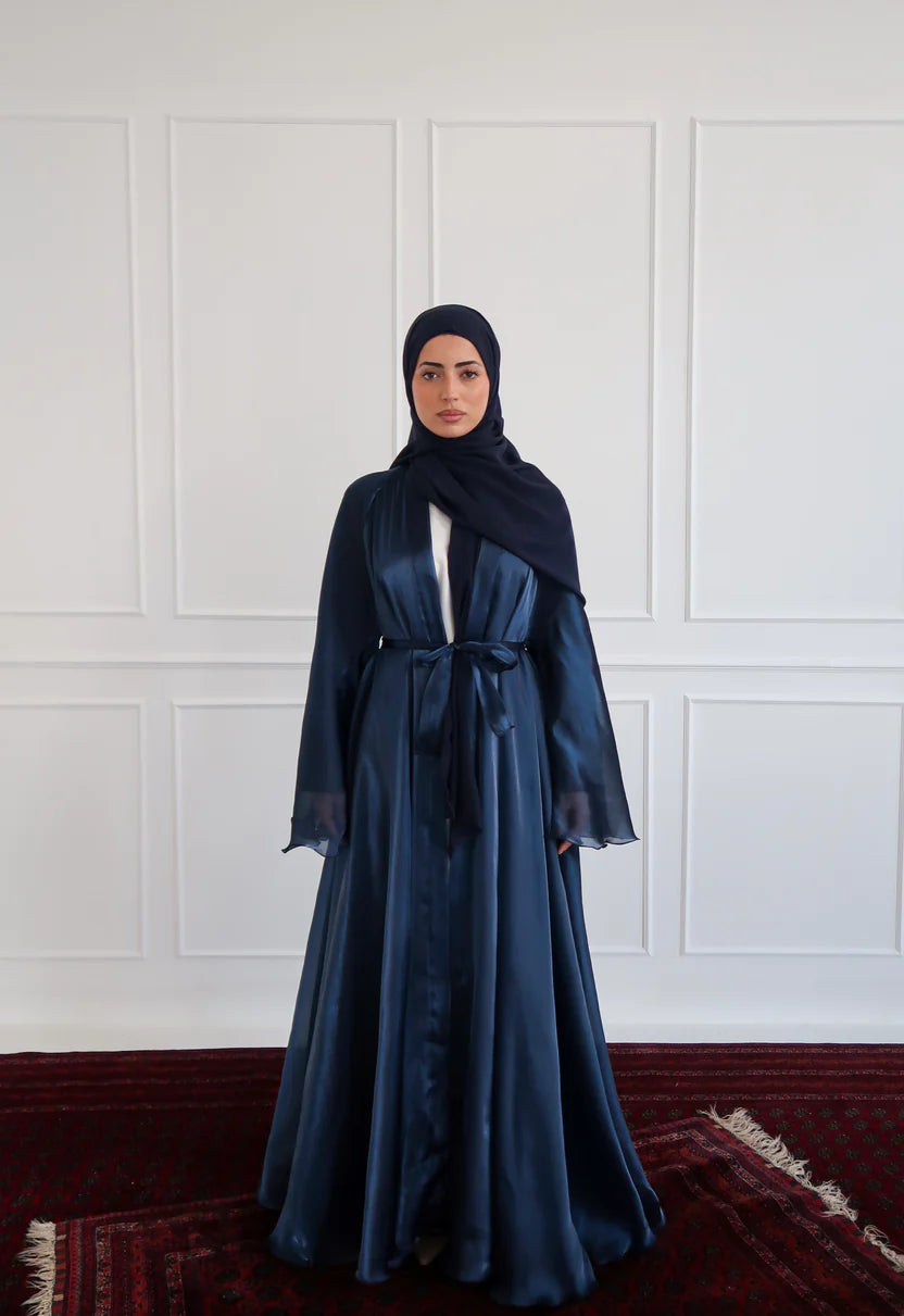 Reversible Crystal Satin Abaya – Dual Elegance