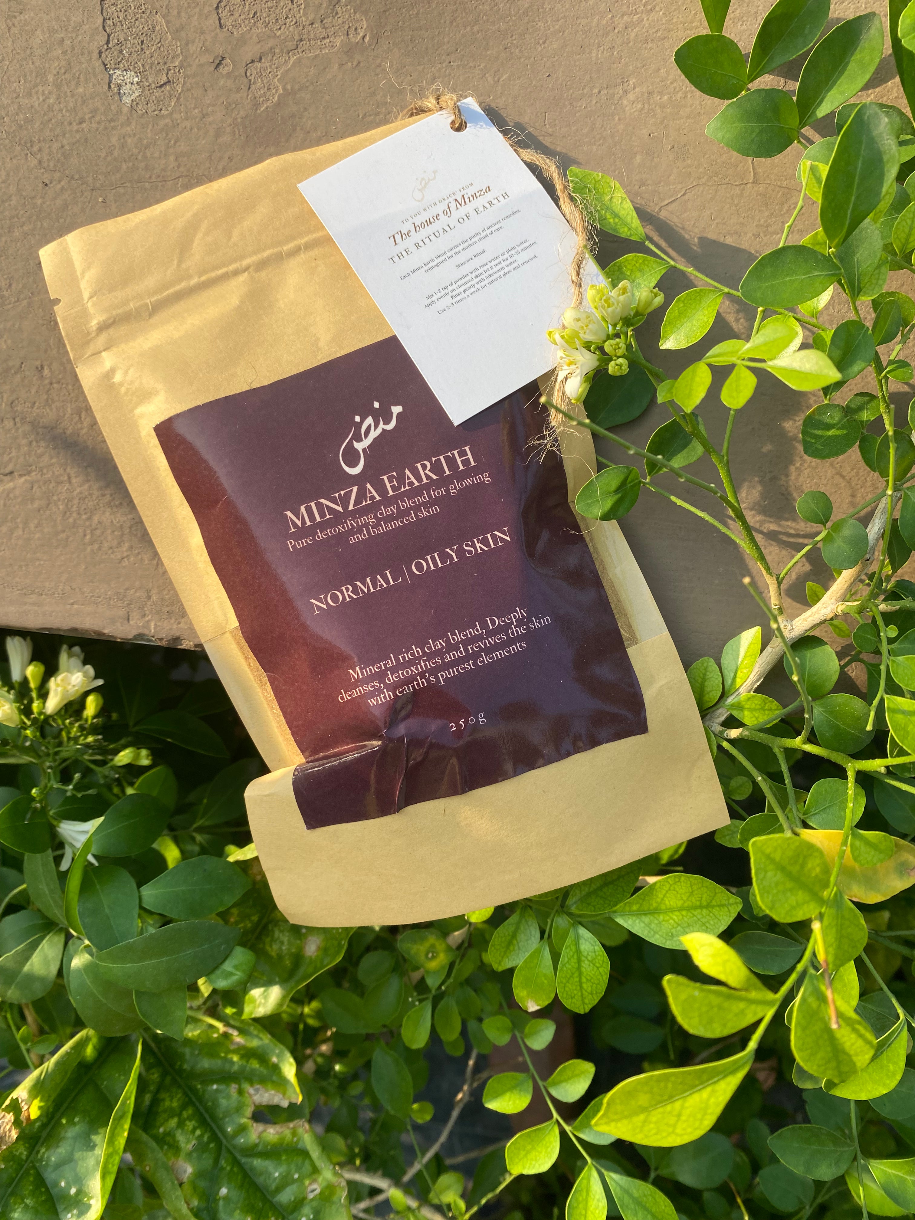 Minzah Earth: Mineral-Rich Clay Mask for Radiant Skin