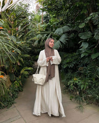 Limited-Edition Egg-White Mixed Fabric Abaya